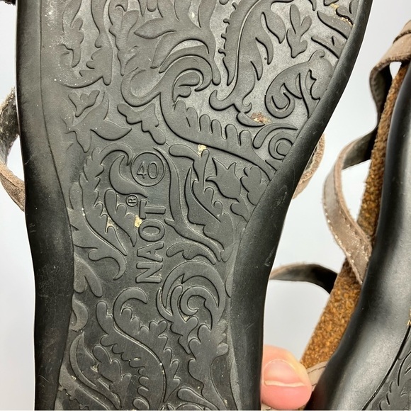 Naot corkbed sandals size 40 - Picture 8 of 9